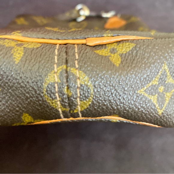 Vintage Louis Vuitton bag! - Picture 6 of 14